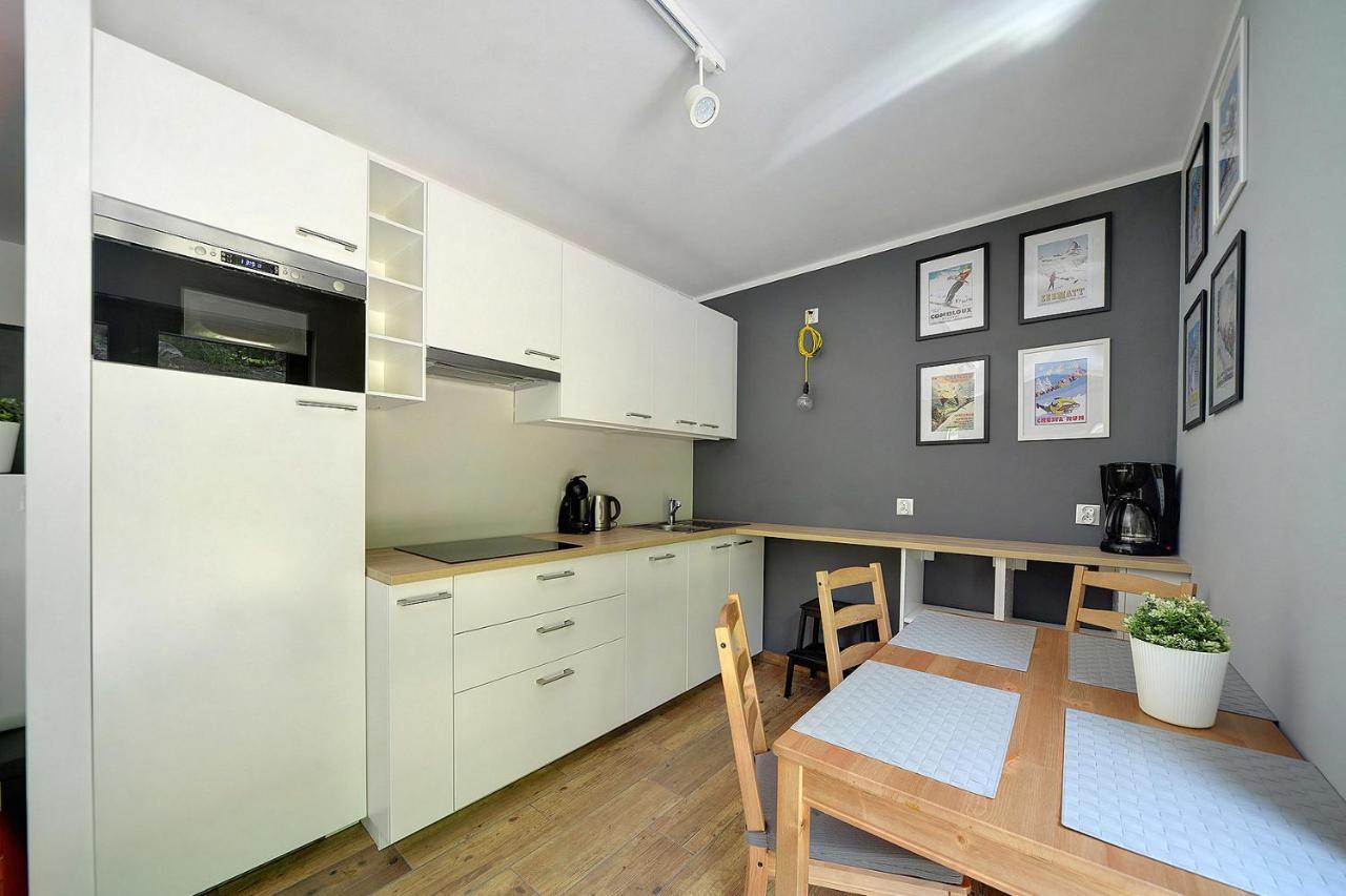 Apartamenty Sun Seasons 24 - Rezydencja Przy Strumyku Karpacz Exteriör bild